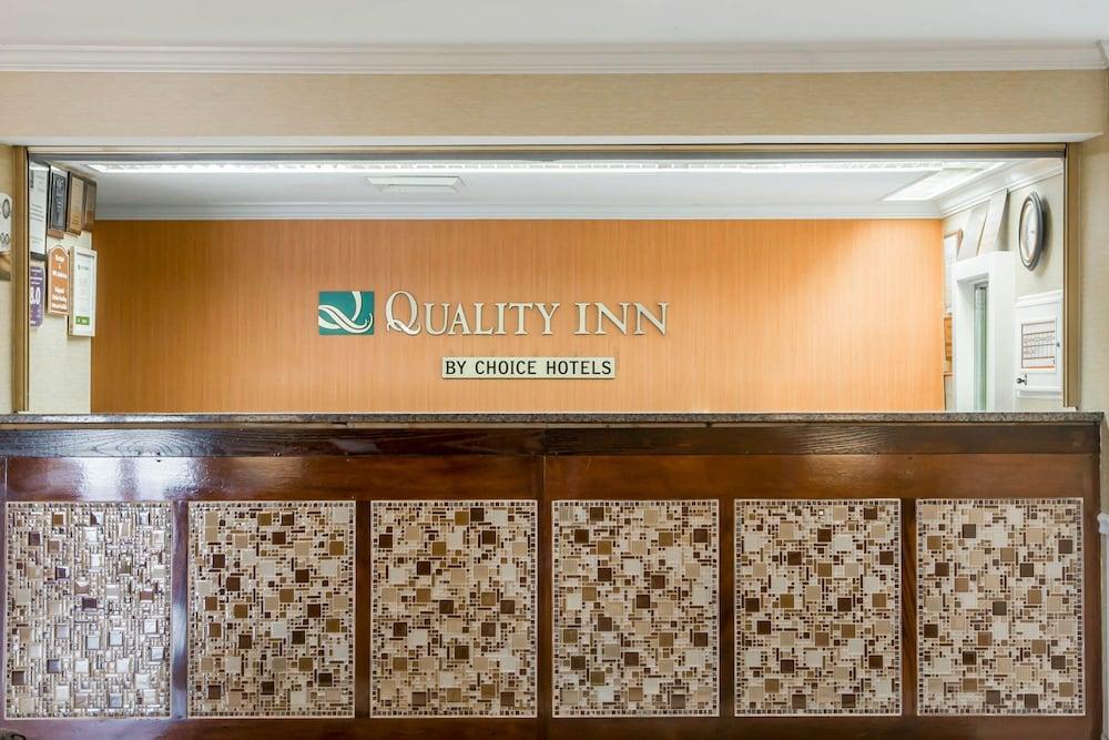 Quality Inn Colchester - ברלינגטון מראה חיצוני תמונה