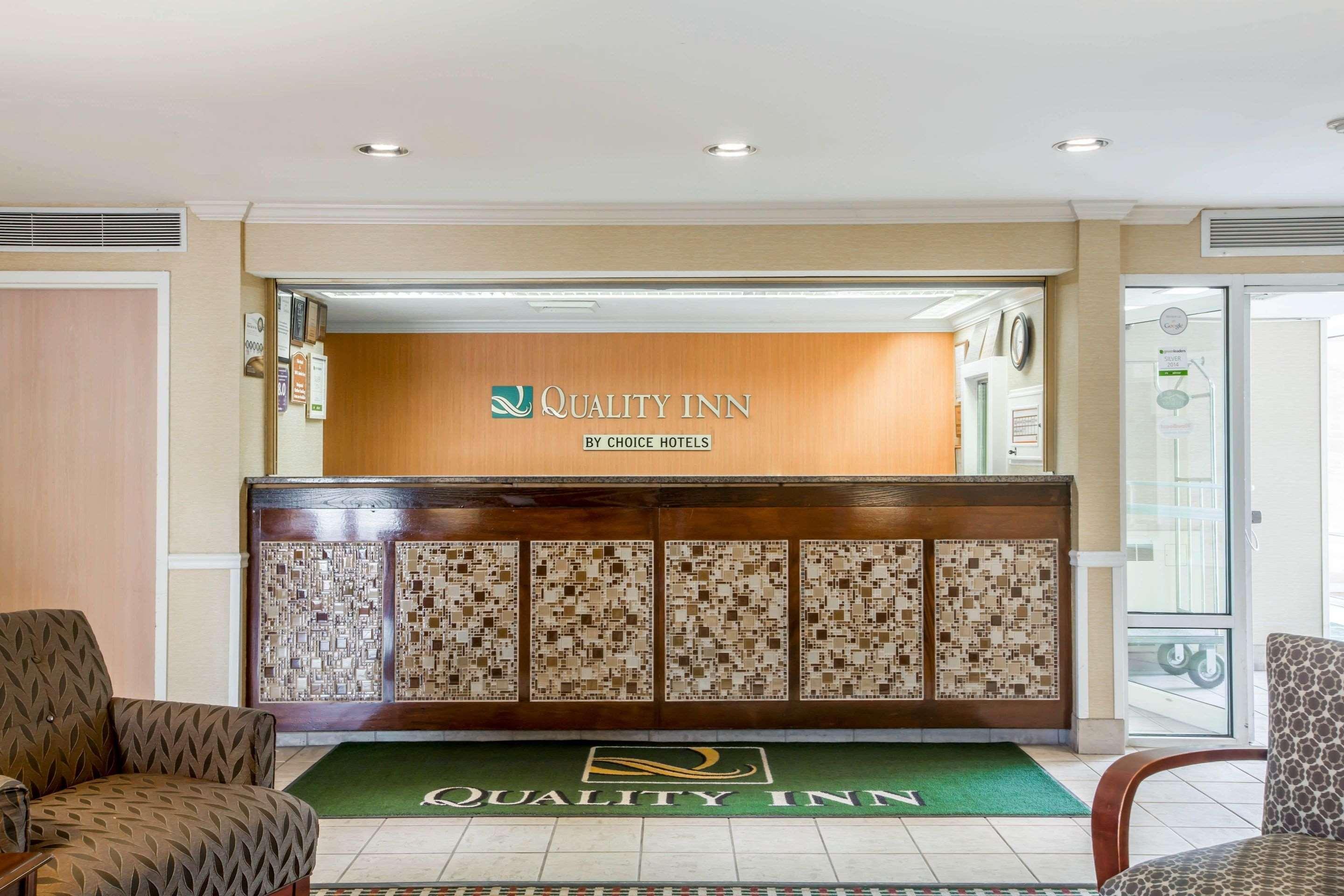 Quality Inn Colchester - ברלינגטון מראה חיצוני תמונה