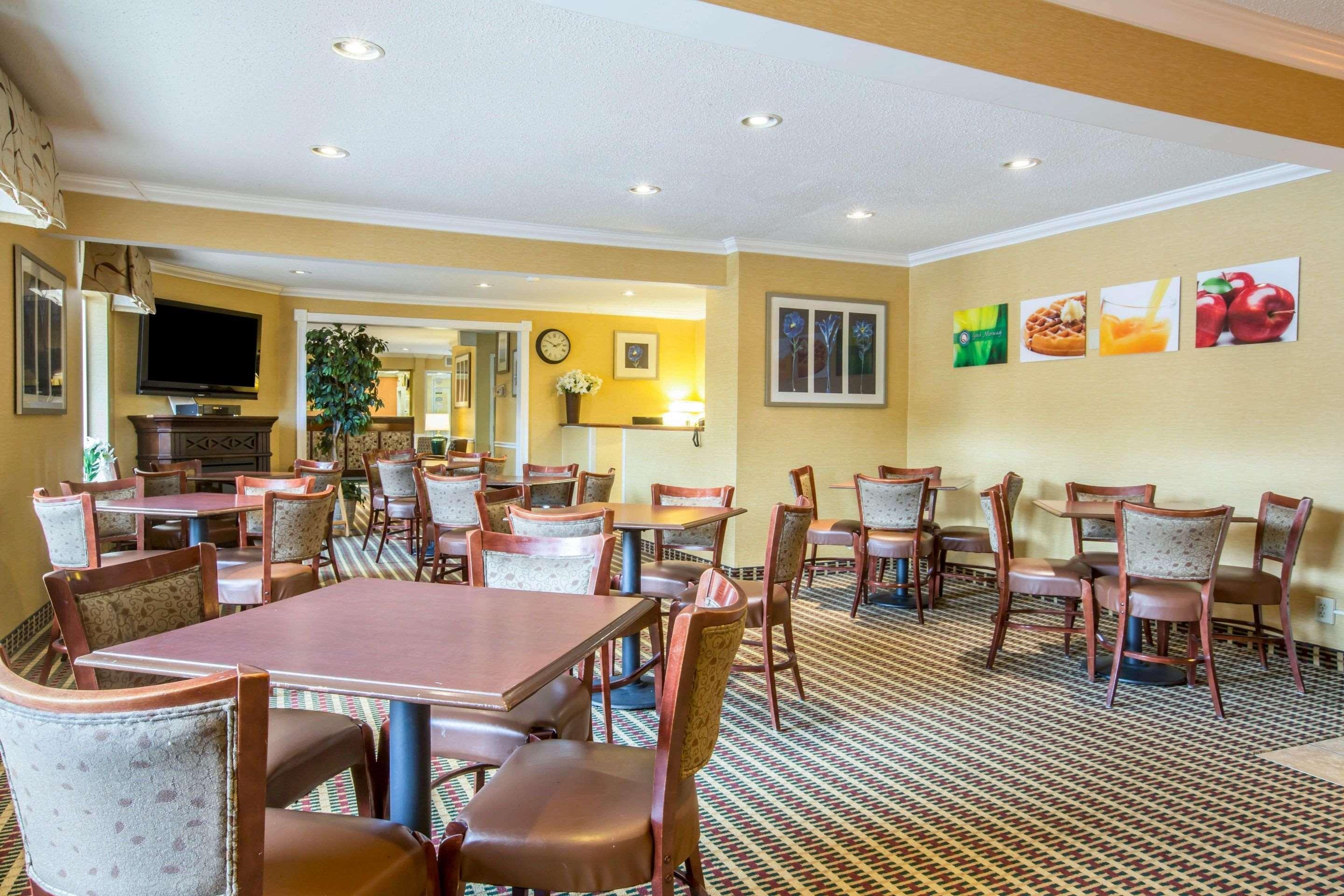 Quality Inn Colchester - ברלינגטון מראה חיצוני תמונה
