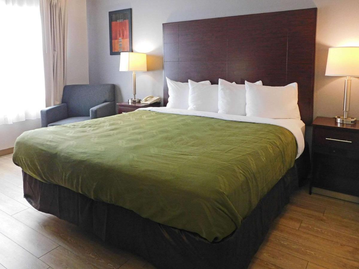 Quality Inn Colchester - ברלינגטון מראה חיצוני תמונה
